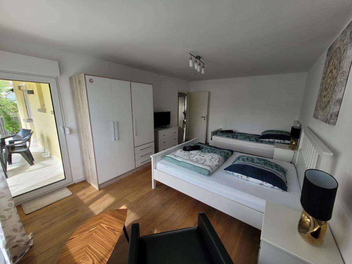 Ferienwohnung Anna Oftersheim Schwetzingen Hockenheim 3 Zimmer Mit Balkon מראה חיצוני תמונה